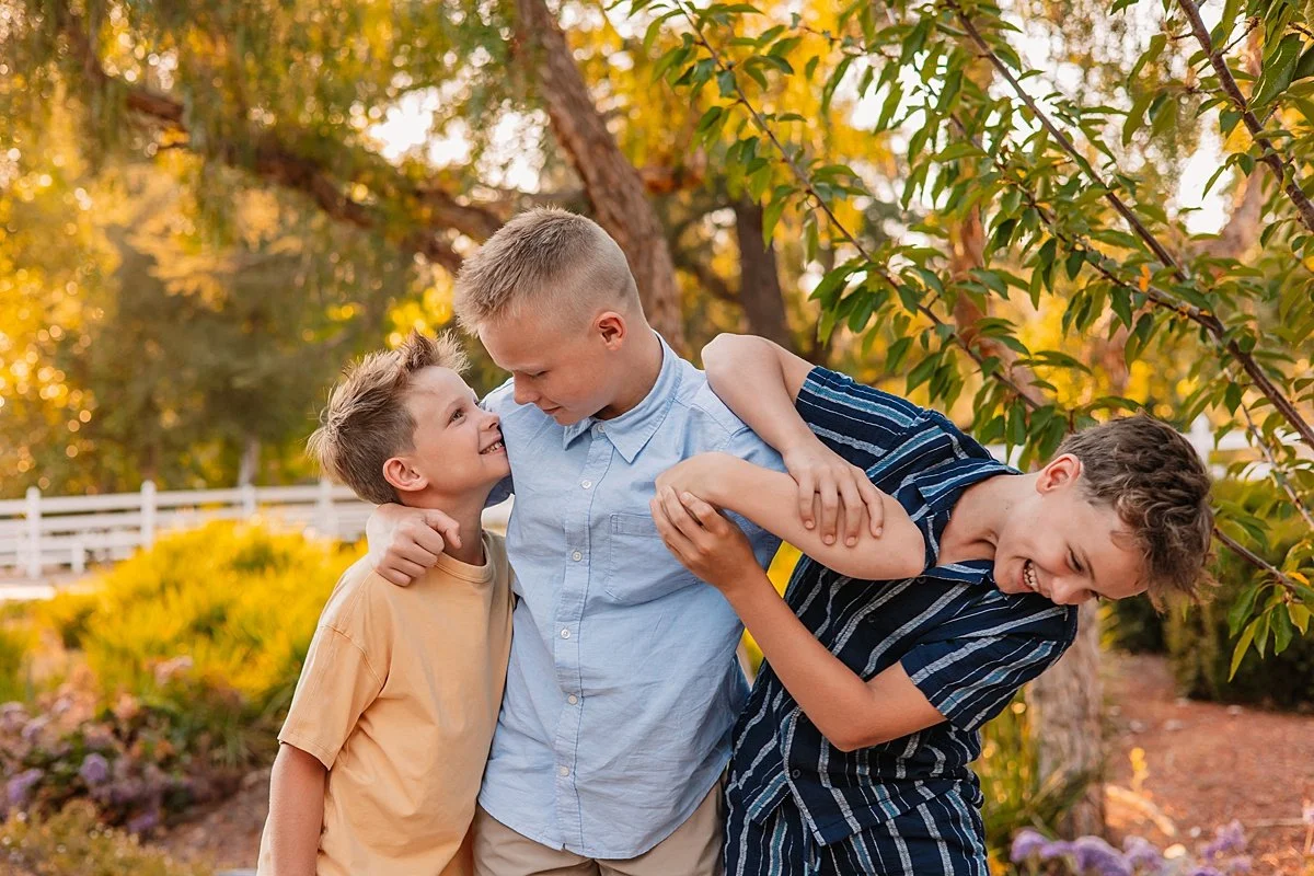 san-diego-air-bnb-photographer-extended-family_0011.jpg
