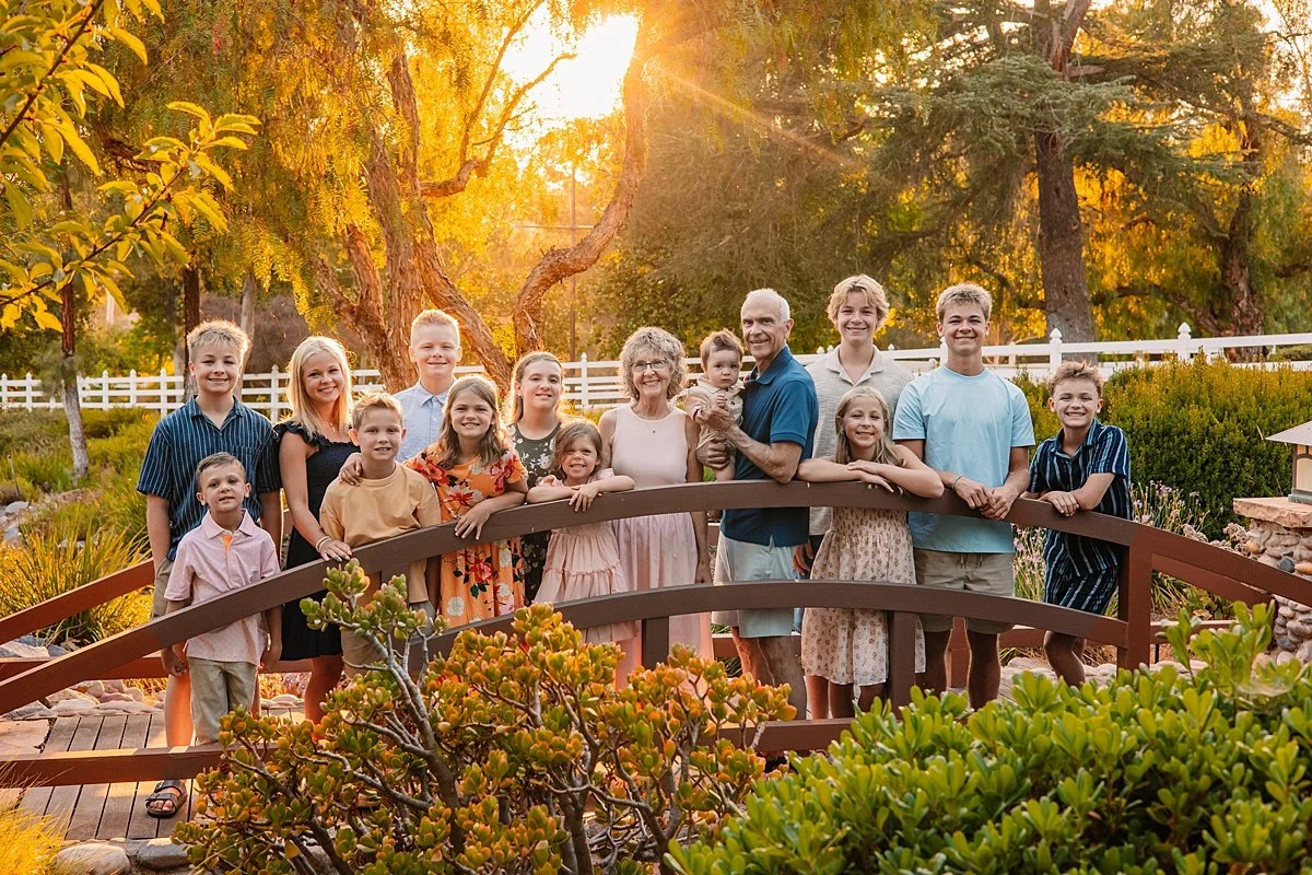 san-diego-air-bnb-photographer-extended-family_0019.jpg