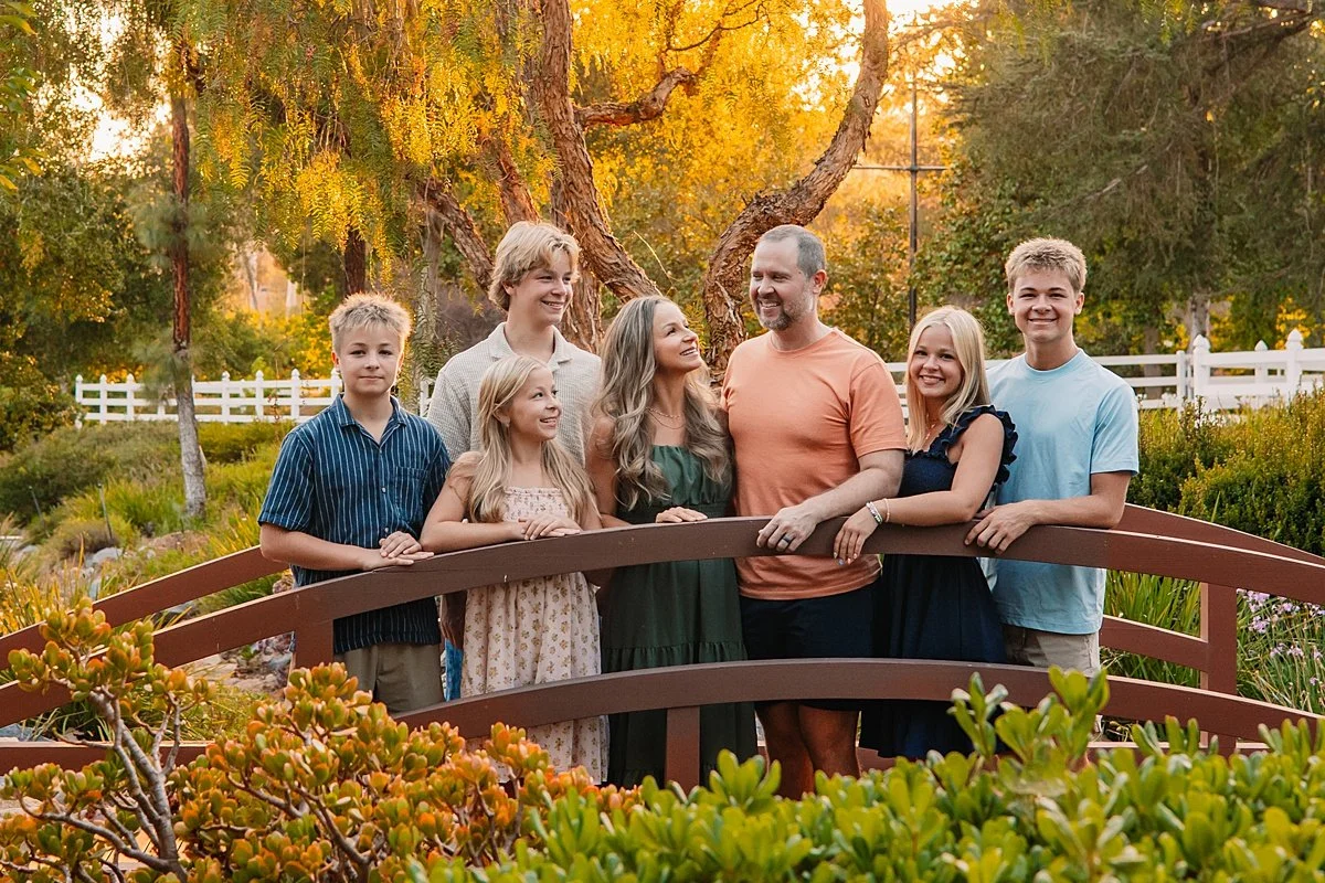 san-diego-air-bnb-photographer-extended-family_0022.jpg