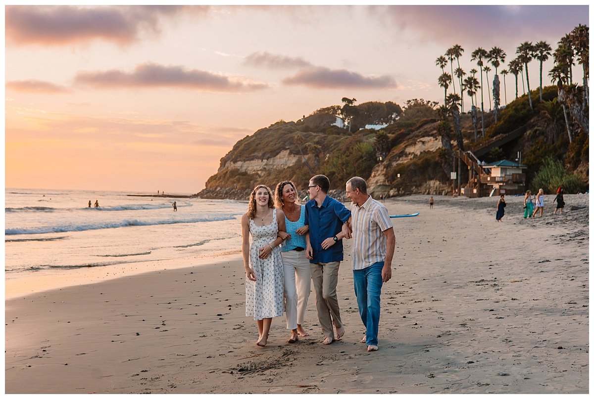 Swami's Beach Family Portraits | San Diego Family Photographer