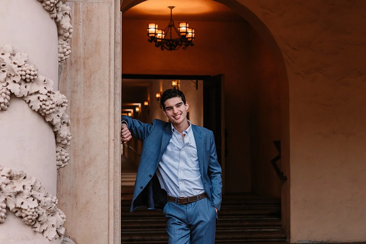 san-diego-senior-portraits_0022.jpg