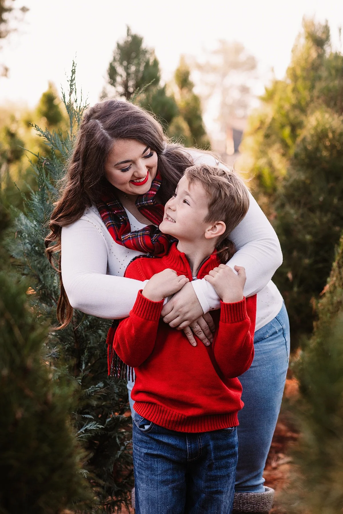 san-diego-christmas-tree-farm-mini-photo-shoot_0009.jpg