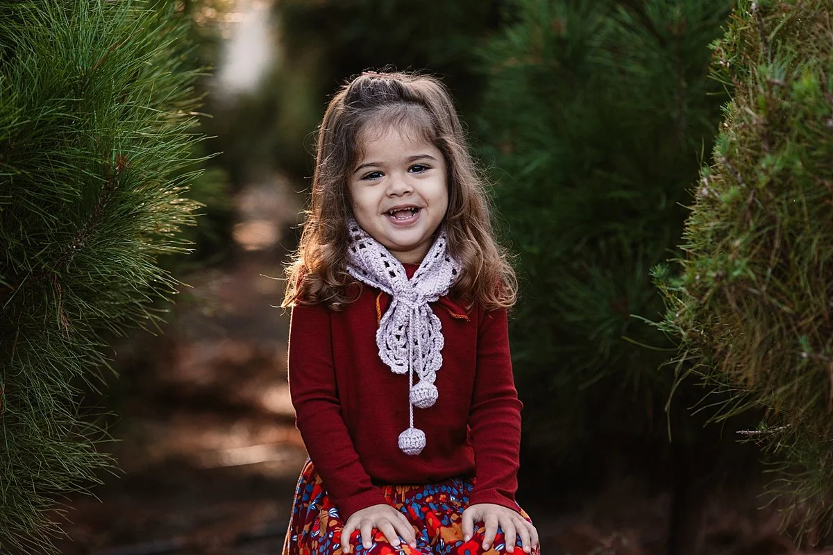 san-diego-christmas-tree-farm-mini-photo-shoot_0018.jpg