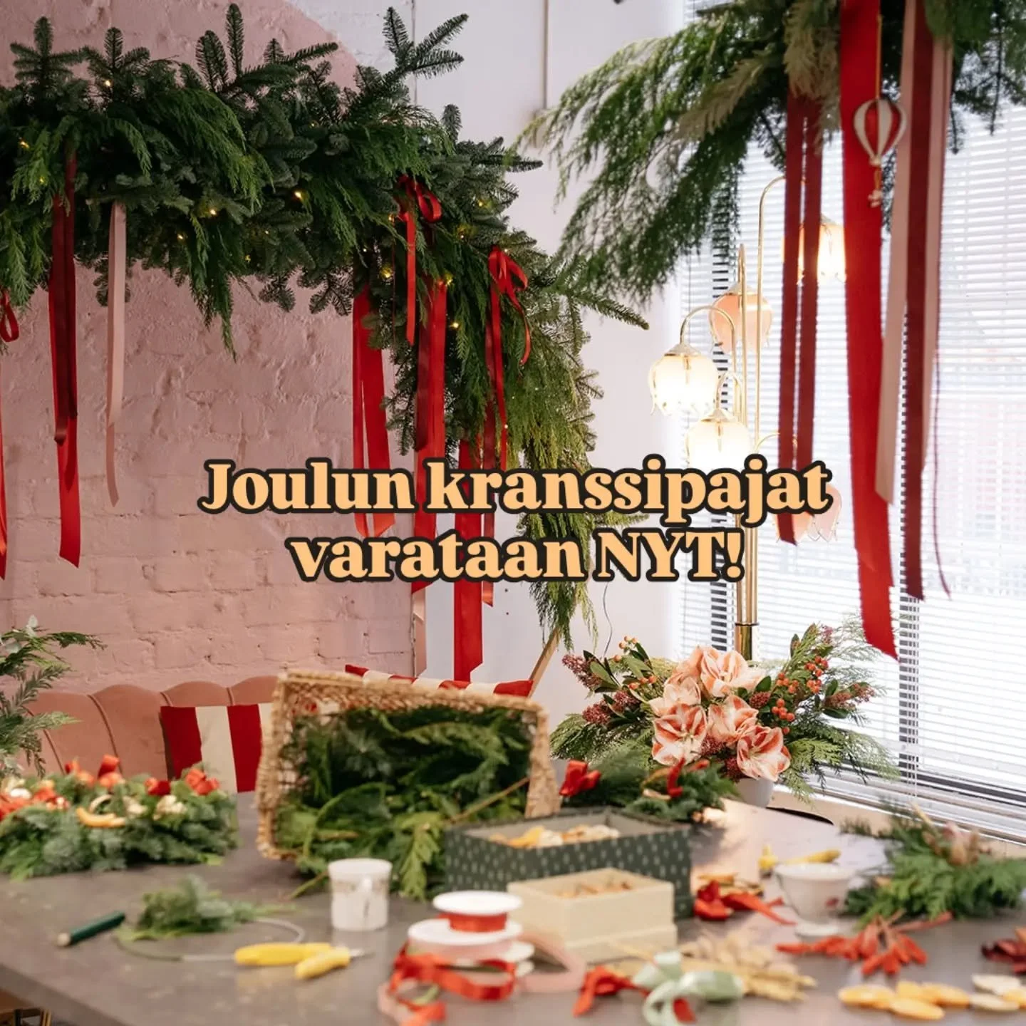 Joulun kranssipajat, jouluiset kukkabrunssit ja kukkaistutus&amp;kimppu-pajat varataan nyt!✨️

Verkkokaupastamme l&ouml;yd&auml;t lis&auml;tiedot ja p&auml;&auml;set ilmoittautumaan kaikkiin avoimiin tapahtumiimme: 

3.11. Klo 17.30 Havukranssipaja
1