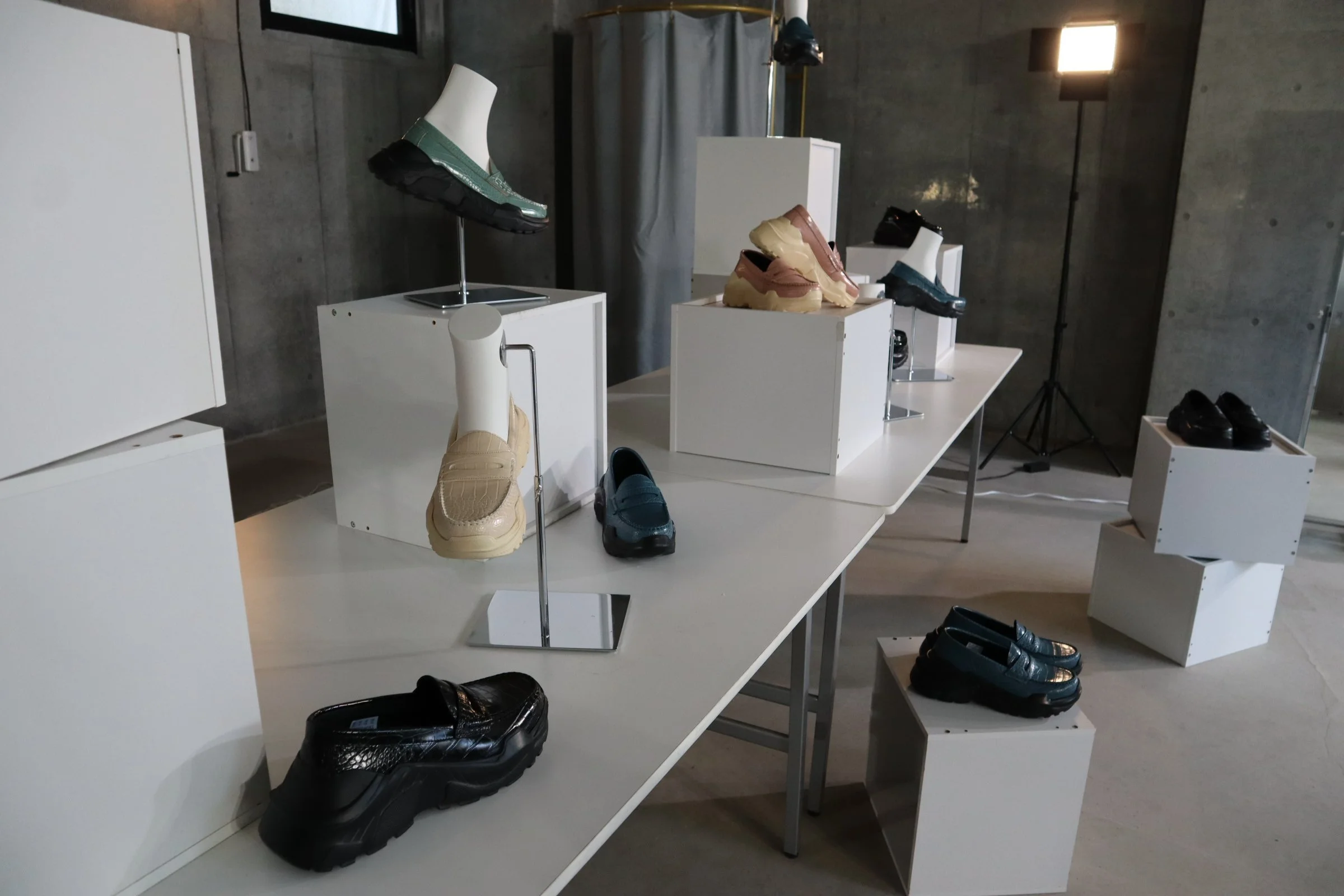 フォトレポート hello,popup in キャットストリート HIBICA神宮前『AKIKOAOKI』 