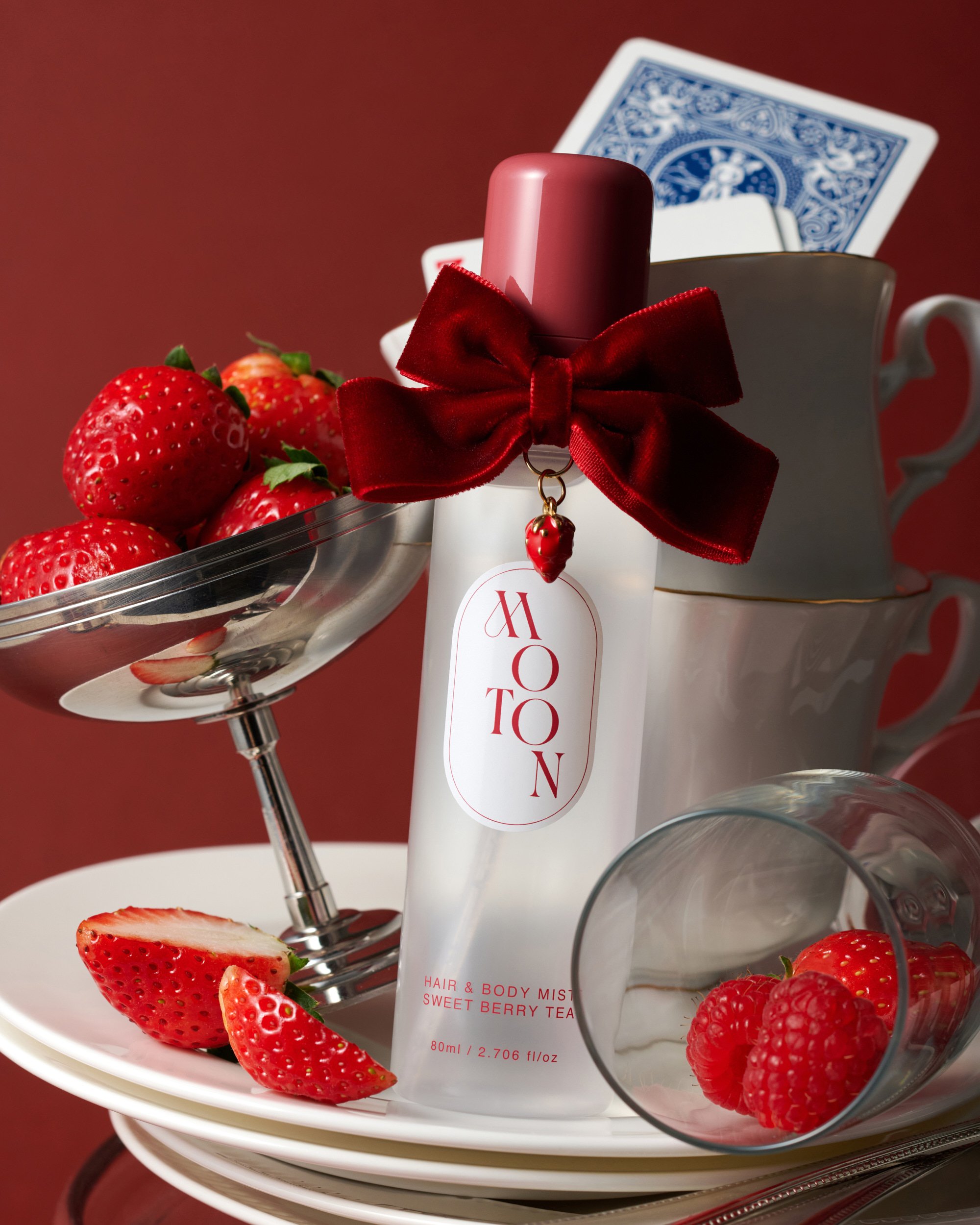 ヘア&amp;ボディミスト SWEET BERRY TEA 80mL・1,980円