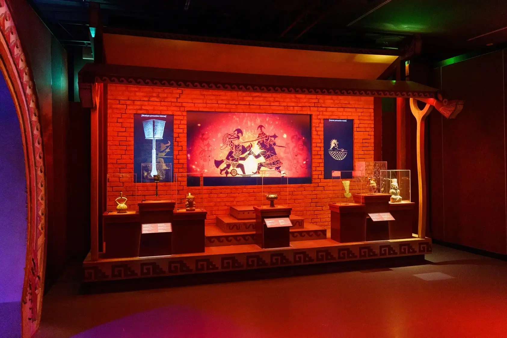 ＜シドニー会場での展示の様子＞2024年 ©MUSEO LARCO  LIMA - PERU