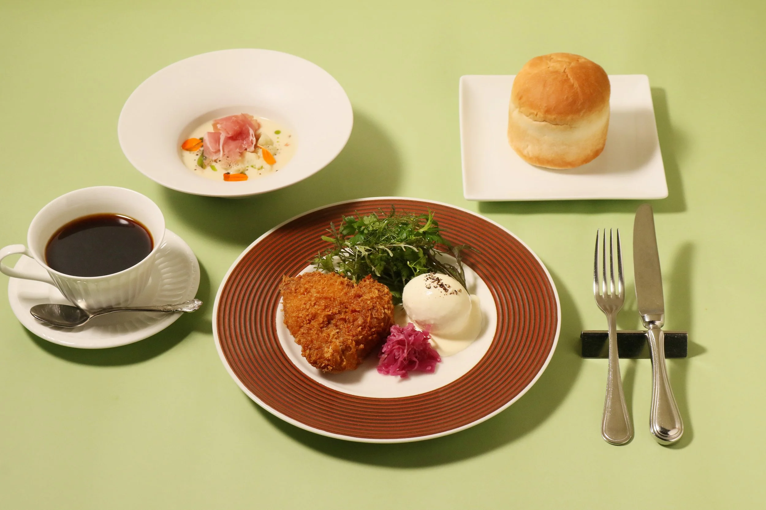 三菱一号館美術館Café 1894「トワイライト、新版画―小林清親から川瀬巴水まで」タイアップメニュー販売のお知らせ