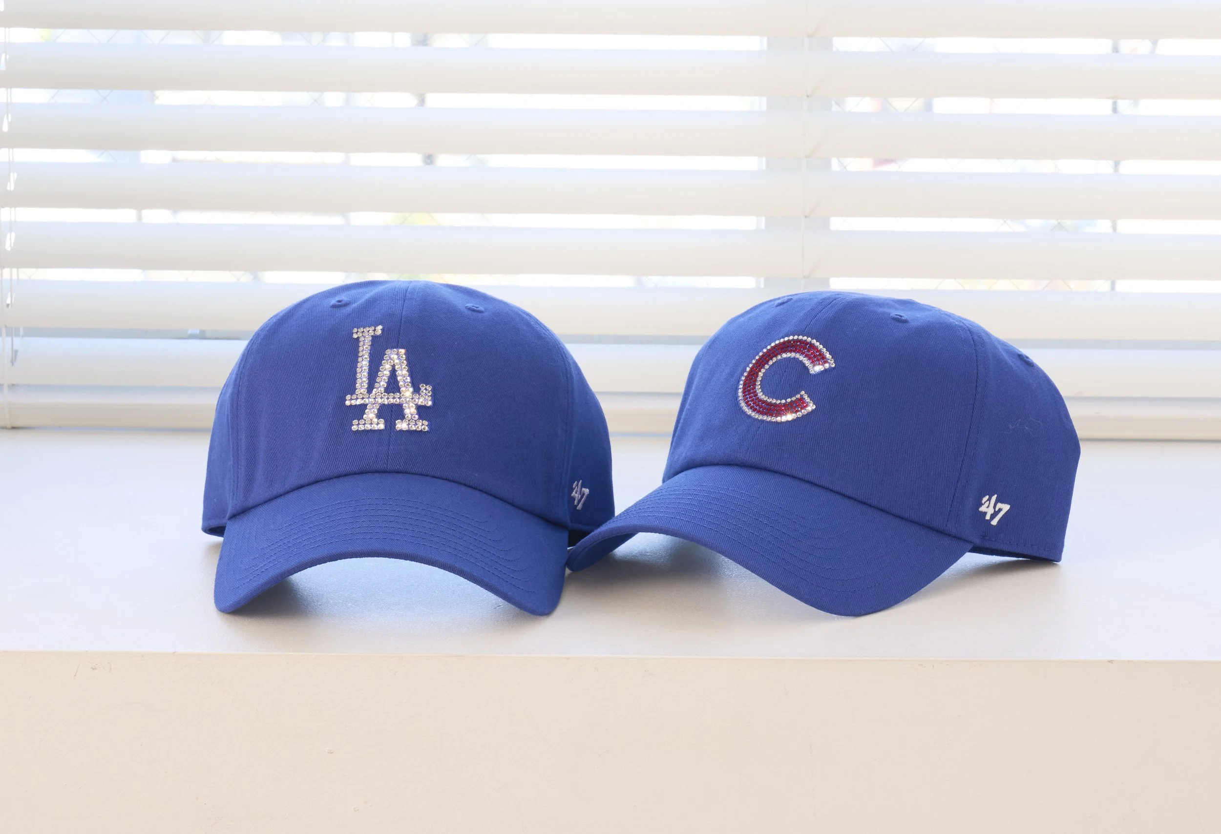 MLB 東京シリーズ　ダイヤモンドボックス席　レザーポーチ　非売品 Amazon.co.jp: イーサプライ セキュリティボックス 小型 3桁