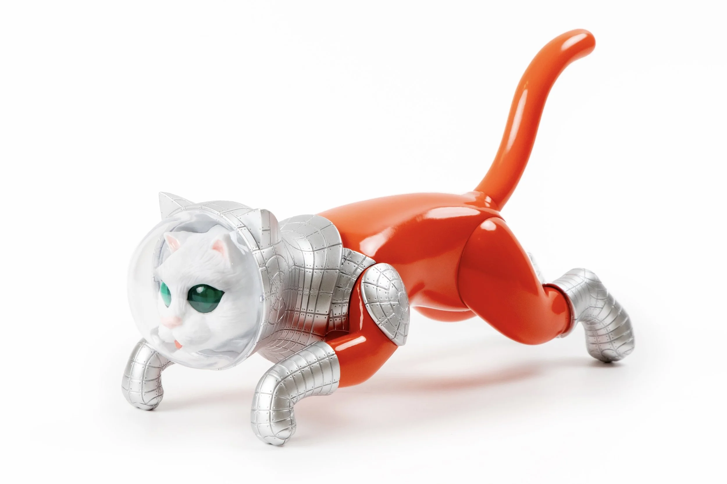 シップス　キャット　宇宙猫 コスモレッドカラー 限定ヤノベケンジ氏サイン入り GINZA SIX（銀座シックス）の入り口のヤノベケンジさんの新作