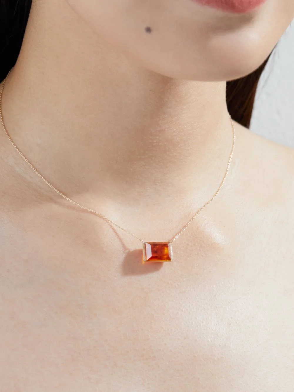 植物由来宝石 琥珀 による “Plant Origin Jewelry” ブランド