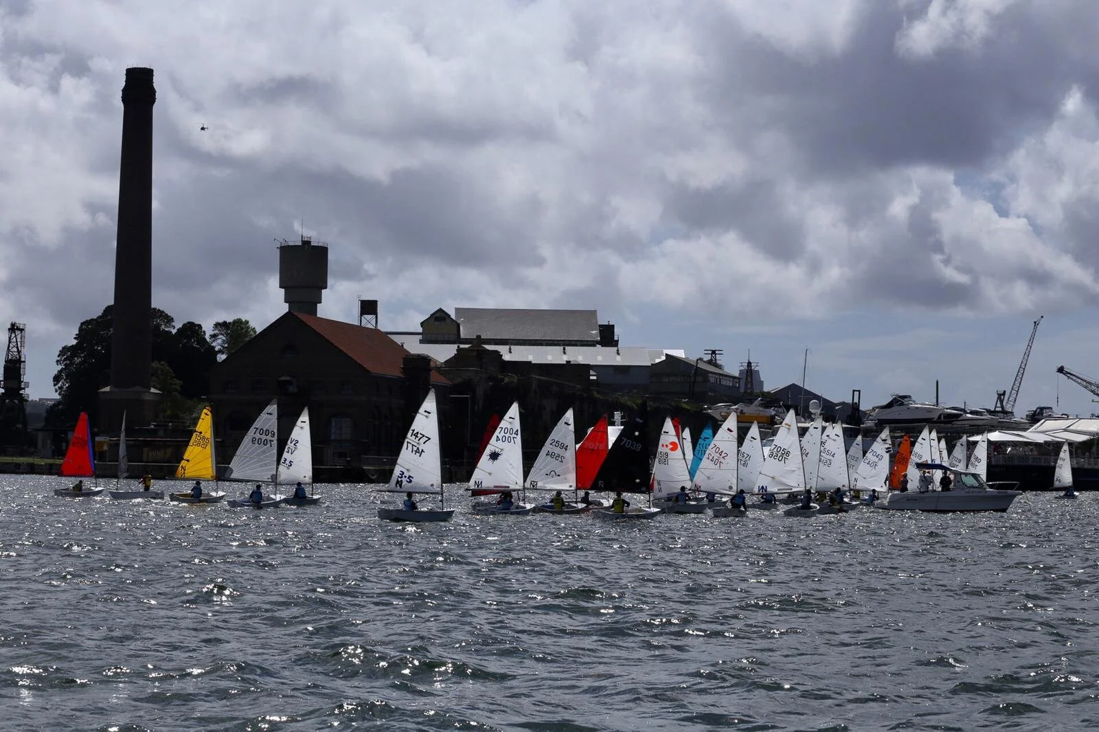 3. Lining up for the start..JPG