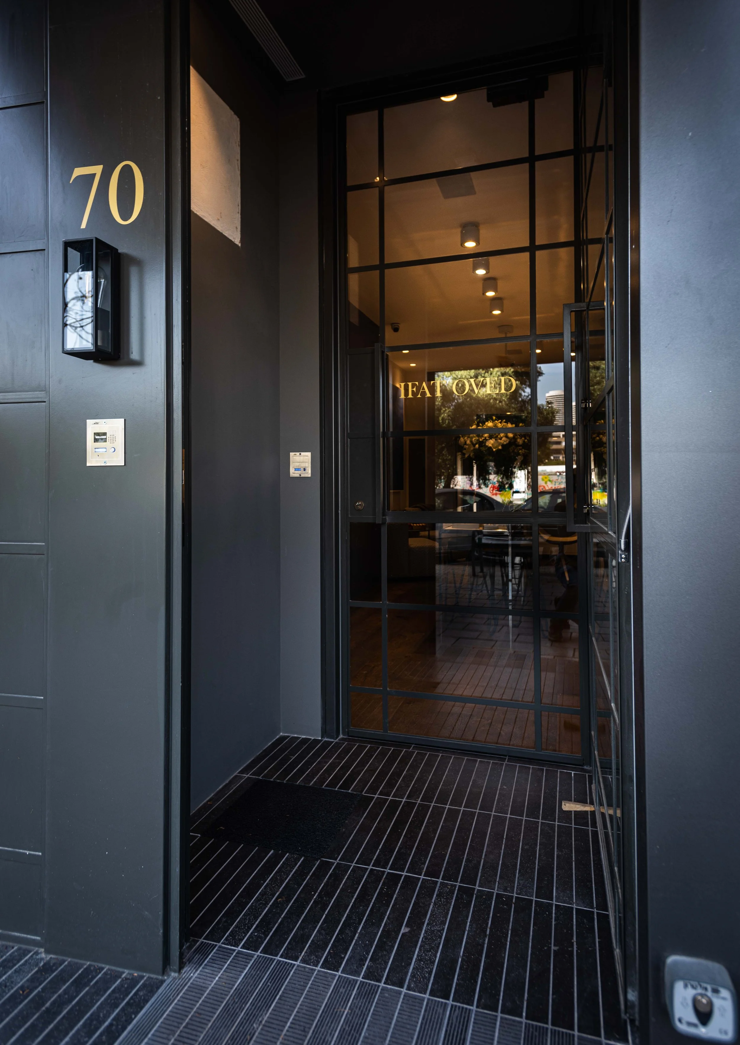 GiladRadat -8723.JPG