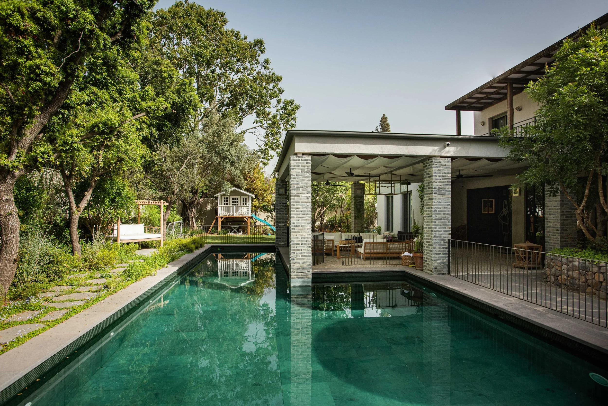 GiladRadat -9411.JPG