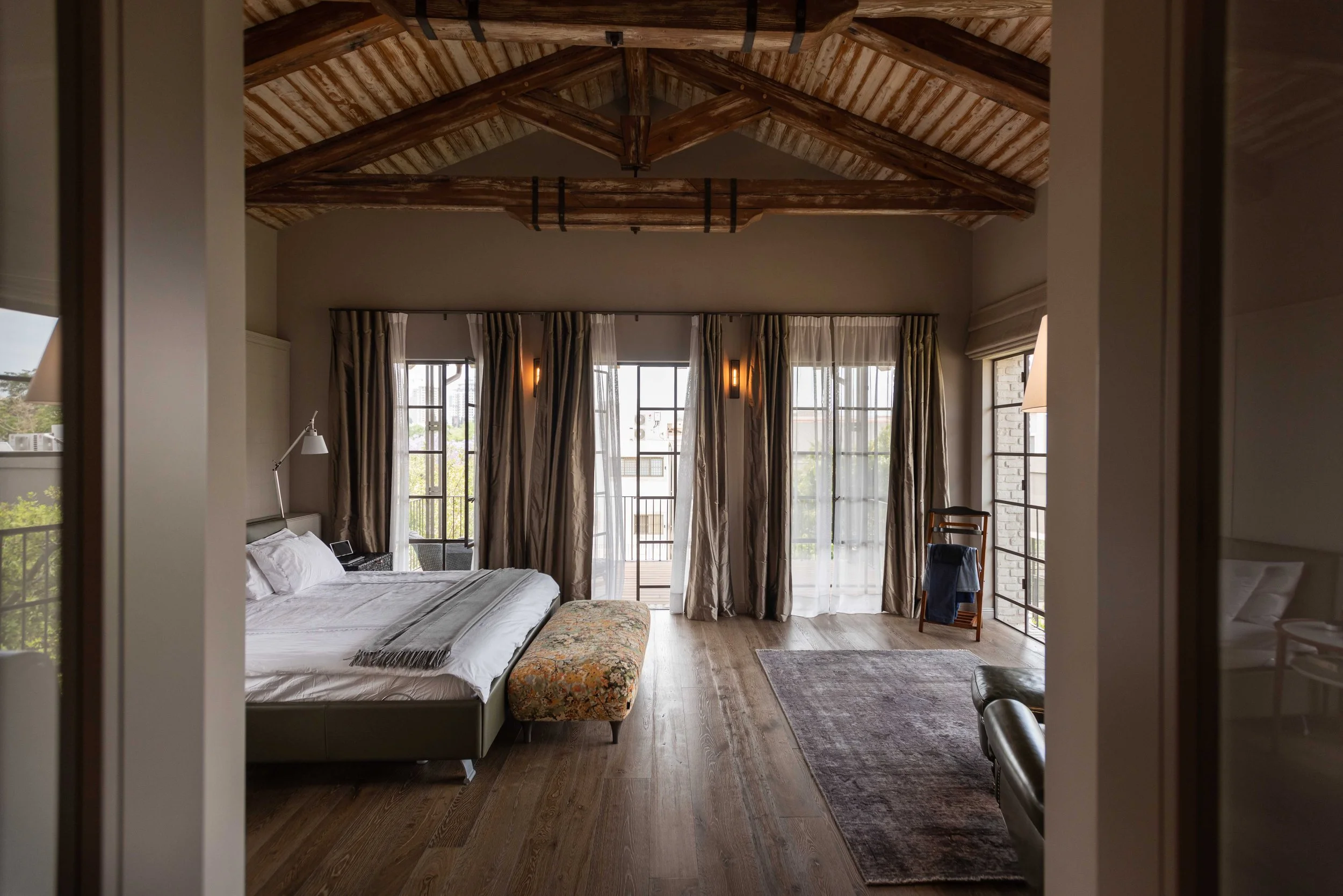 GiladRadat -0799.JPG