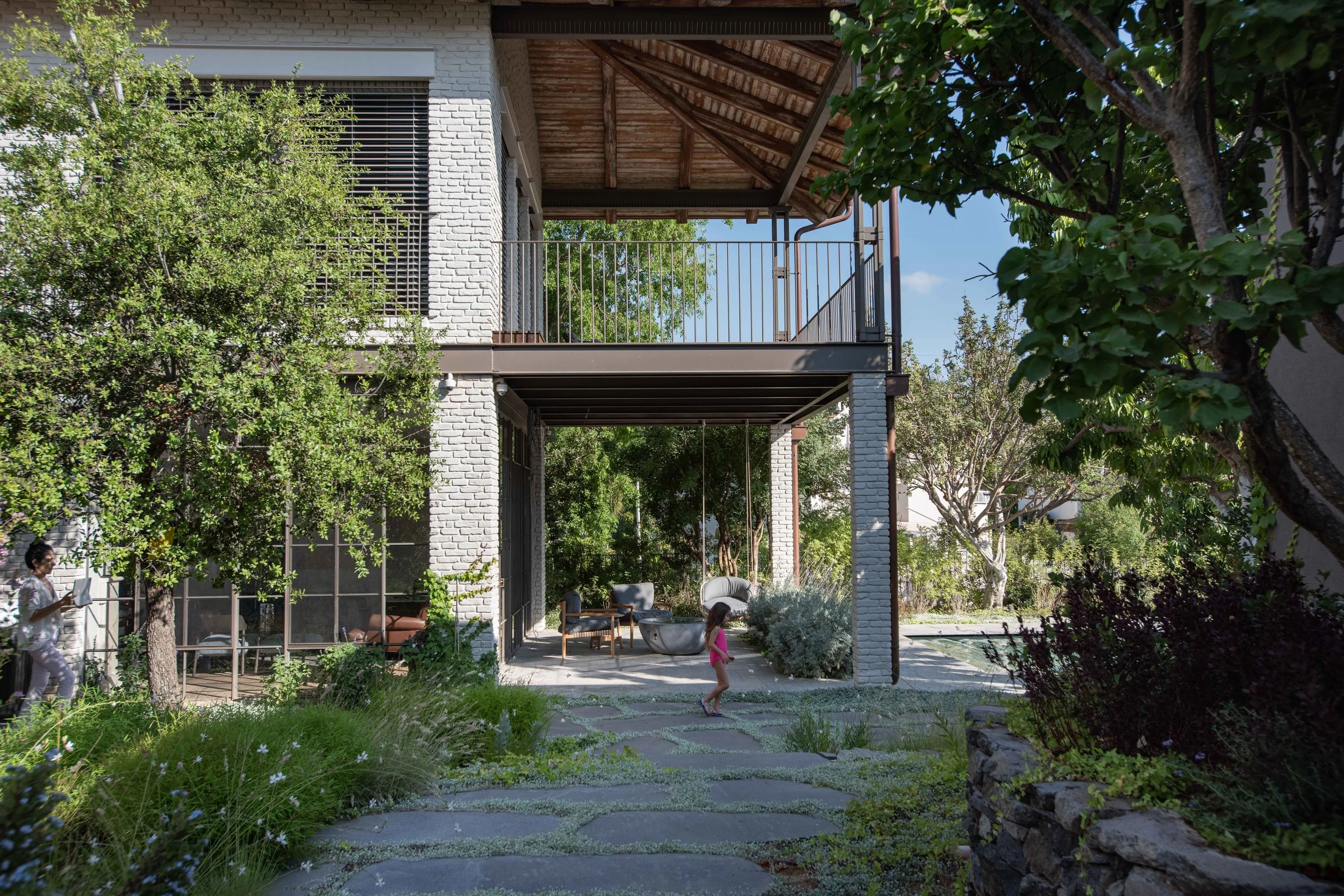 GiladRadat -2815.JPG