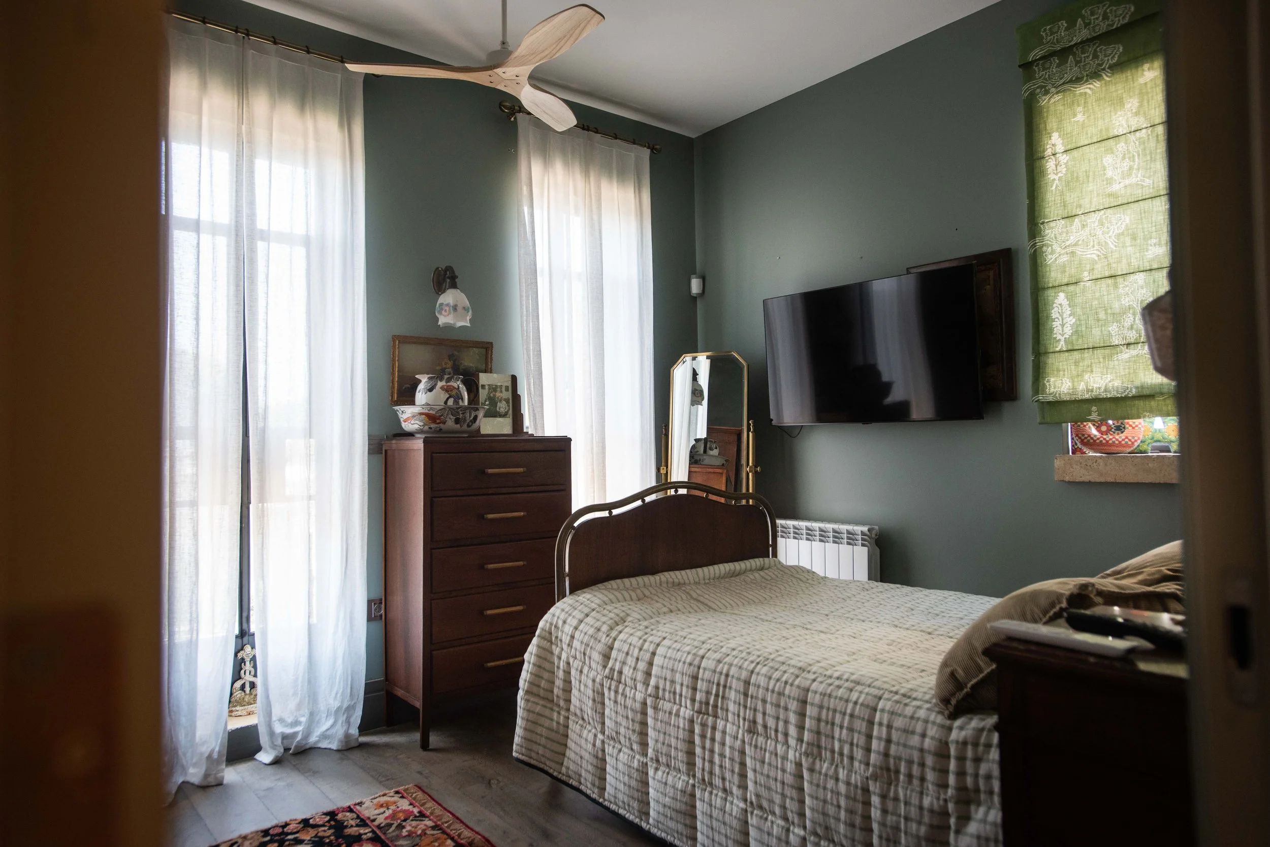 GiladRadat -9284.JPG