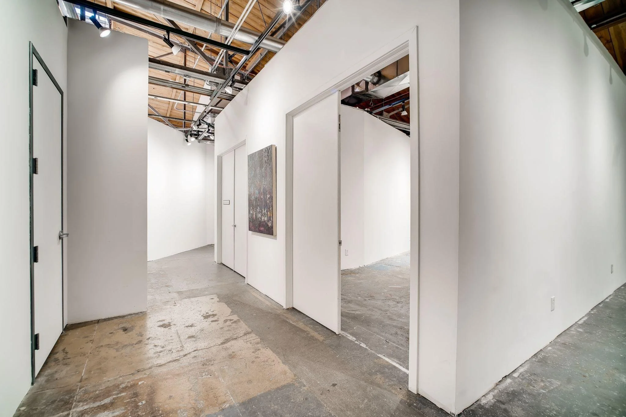 Studios — D'art Gallery