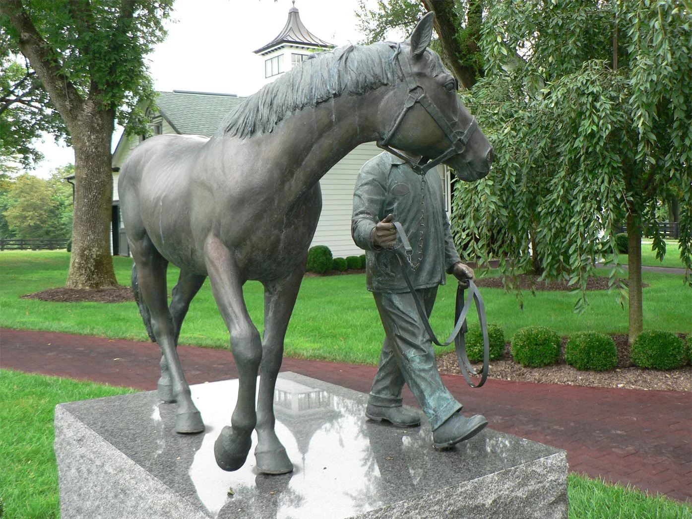 nashua statue front.jpg