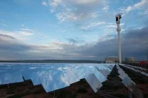 Sundrop Farms is Using Desalinated Water to Irrigate Their Indoor Farms