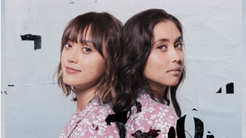 Meg &amp; Dia join forces with OMG Everywhere for "Teenagers" music video