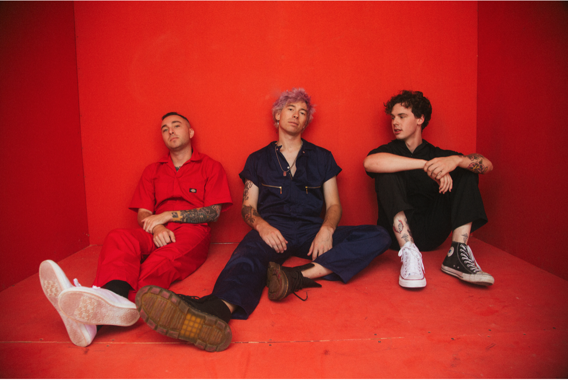 Point North sign to Hopeless Records, release new song "Heartbeat"