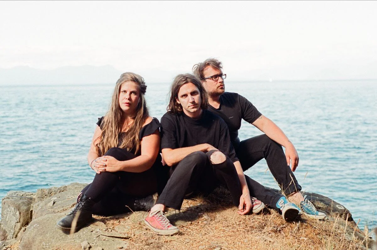 Dead Soft reveal music video for "Problems," announce tour with Supercrush