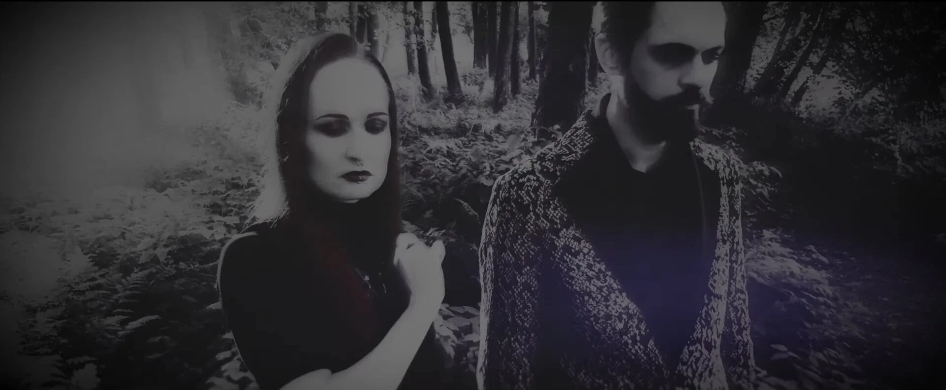 Ashbury Heights unveil new single "Spectres From the Black Moss"
