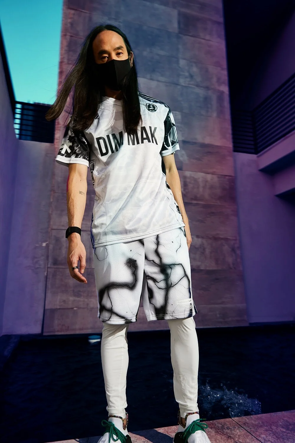 DIM MAK X META 005.jpg