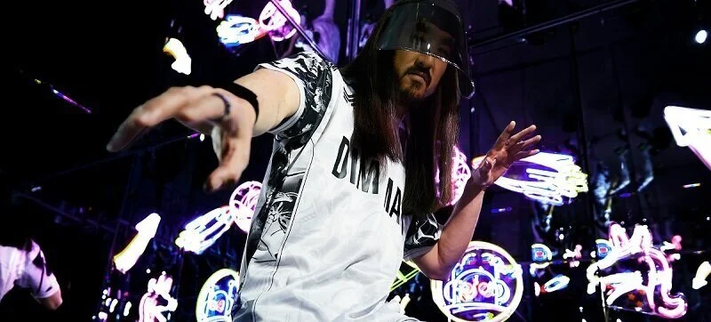Steve Aoki announces collaboration with Topps