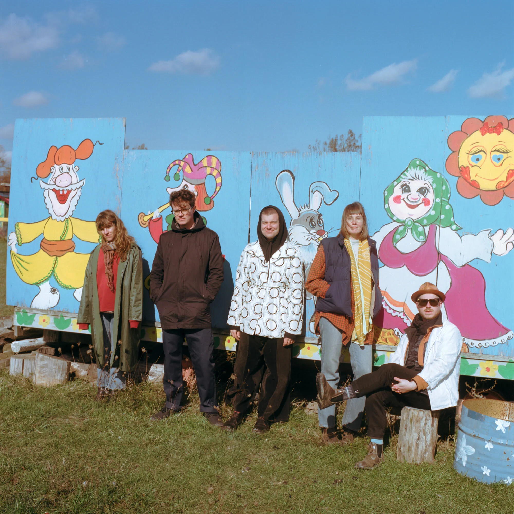 Bernice release new single "It's Me, Robin"