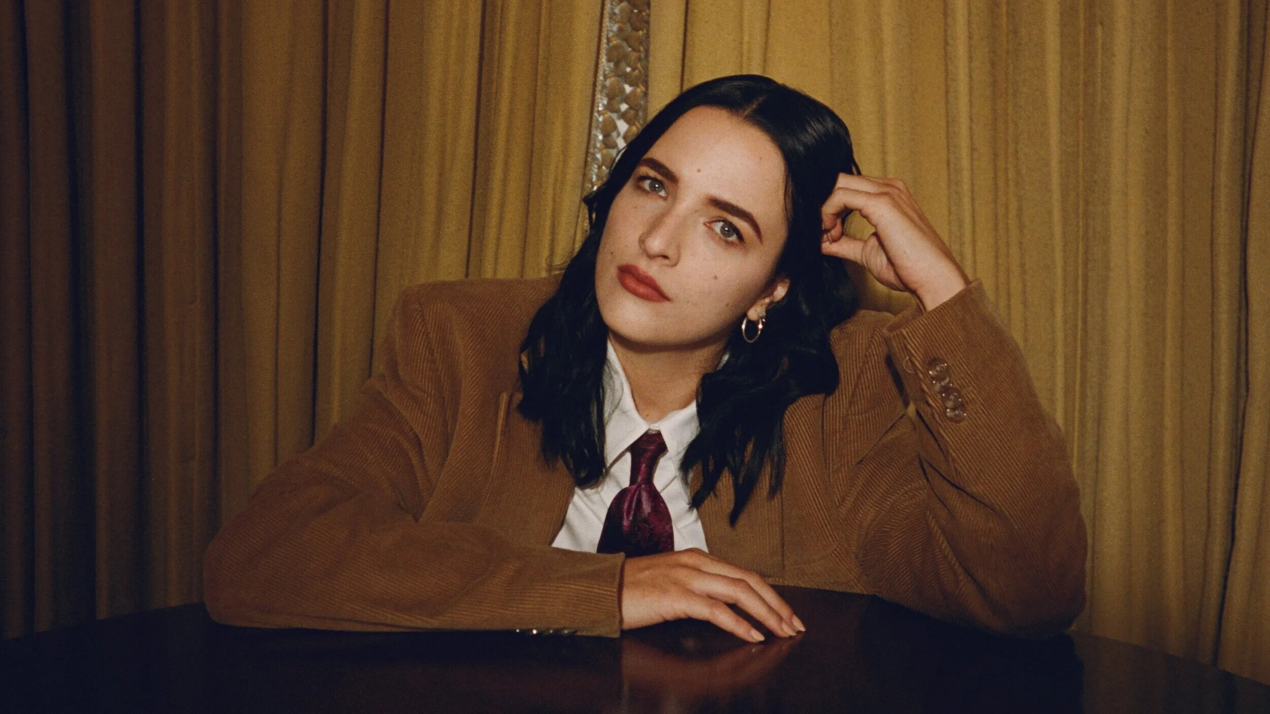 Silly Boy Blue releases new single "The Riddle"