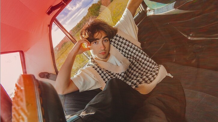 Alfie Templeman announces 'Forever Isn’t Long Enough' mini-album, releases new single "Everybody’s Gonna Love Somebody"