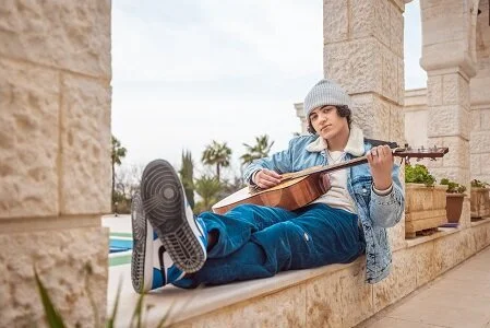 Issam Alnajjar reimagines "Hadal Ahbek” with Loud Luxury and Ali Gatie for “Turning Me Up (Hadal Ahbek)" 