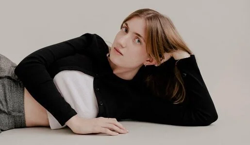 Annie Blackman releases new single "Souvenir"