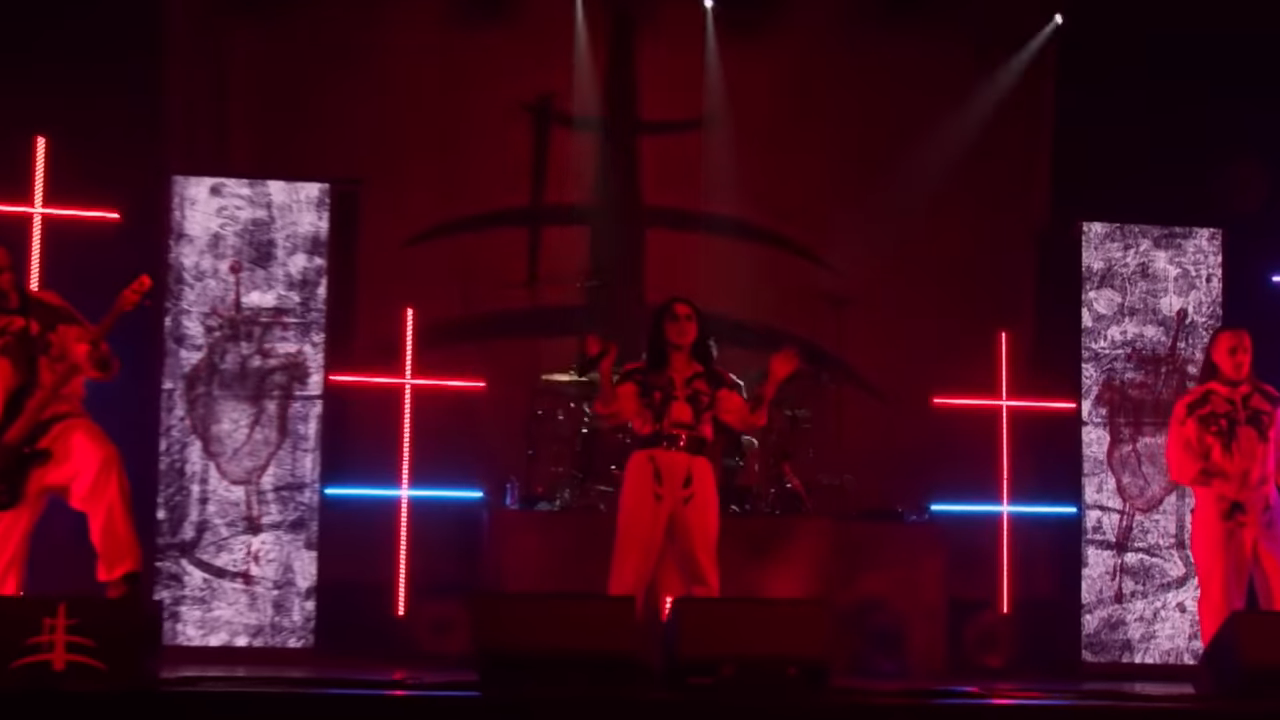 Lacuna Coil unveil live video for "Veneficium"