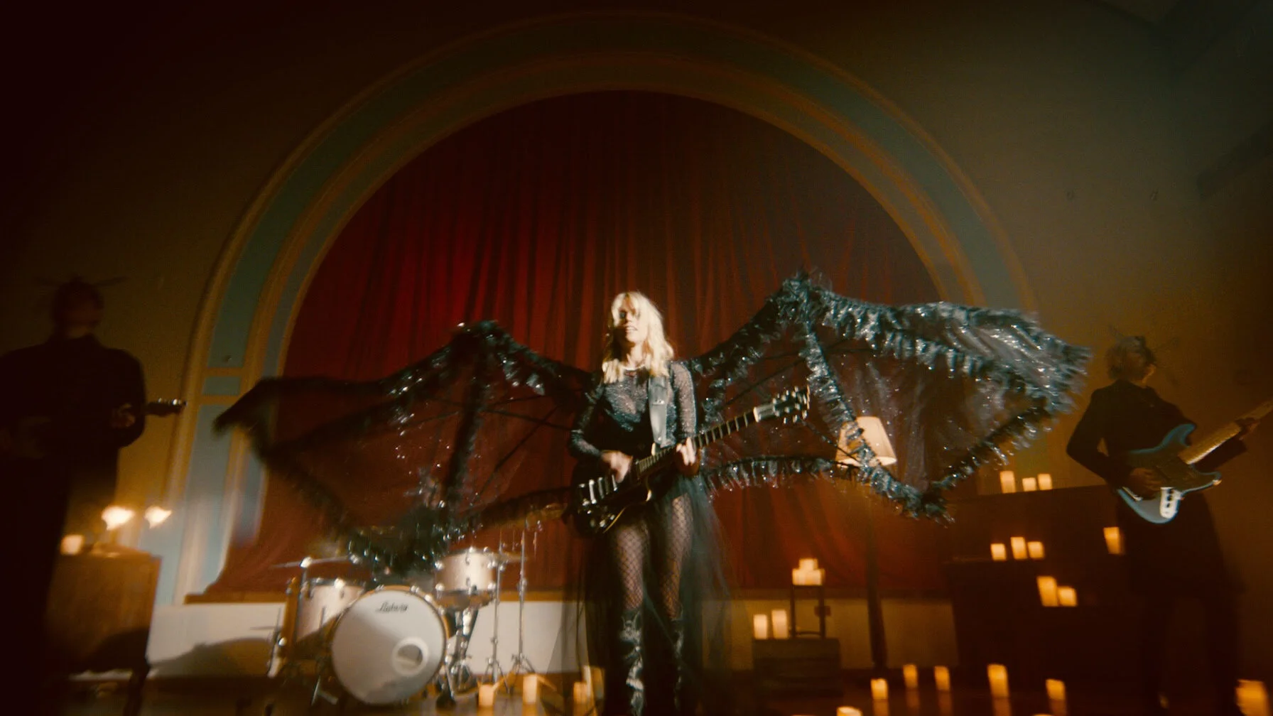 Annie Hamilton releases new single "Exist"