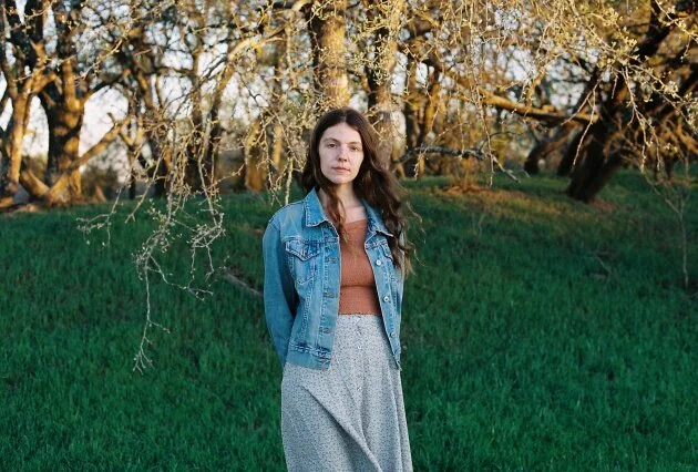 Natalie Jane Hill releases new single "Plants and Flowers That Do Not Grow Here Anymore"