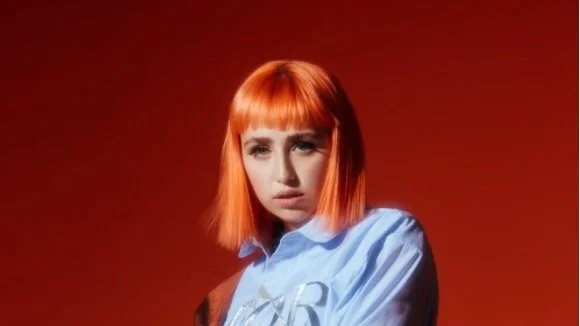 Amelia Moore drops new song "sweet and sour”