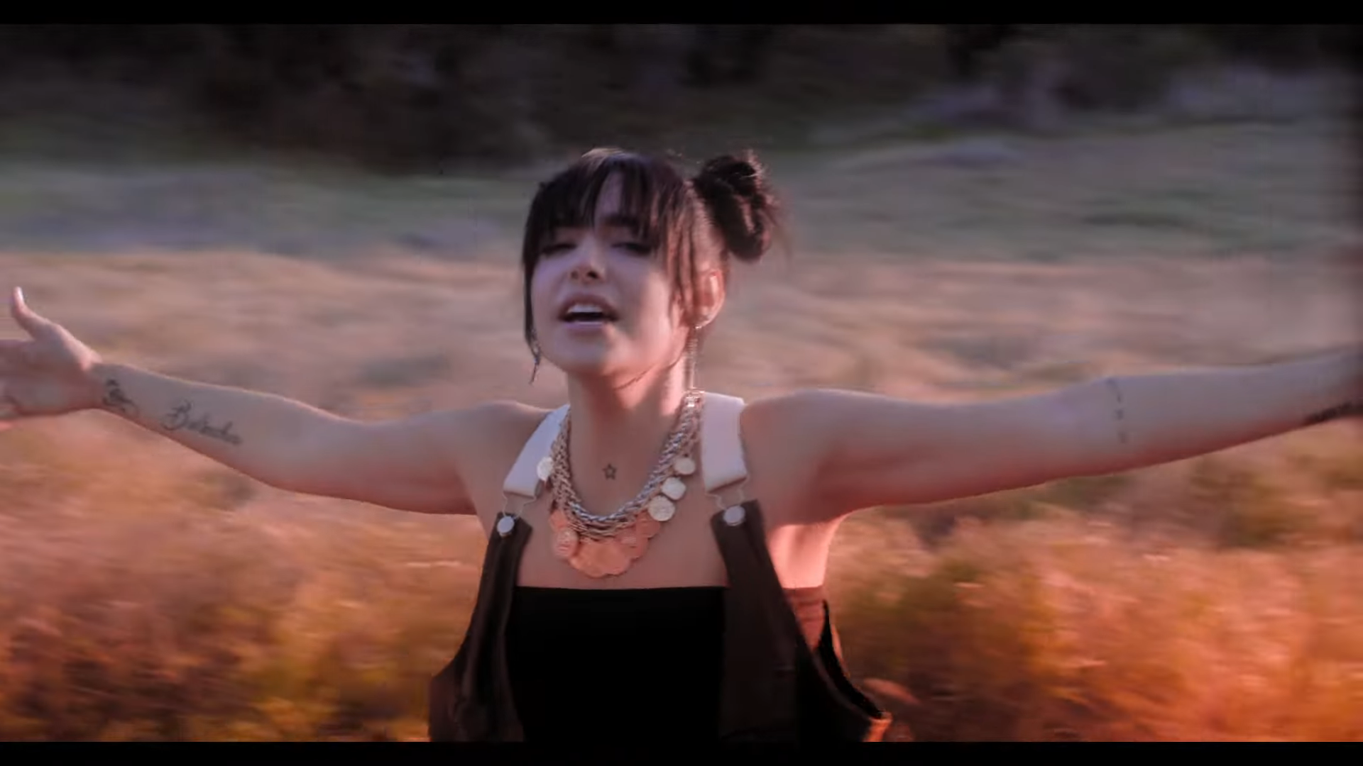 Carmen DeLeon releases new single “Mariposas"