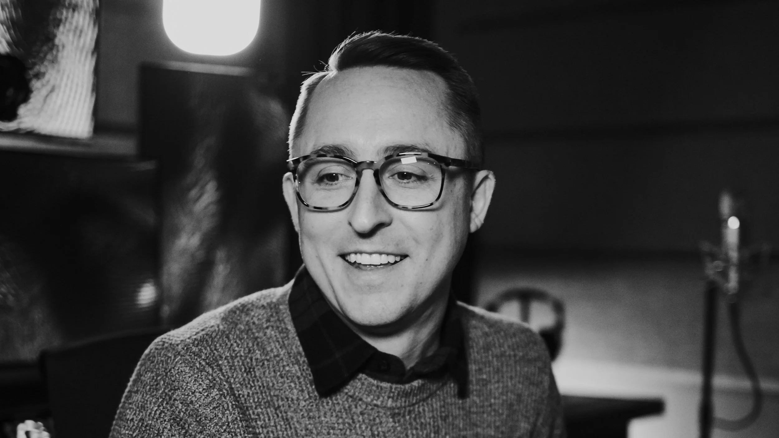 William Ryan Key signs to Equal Vision Records, releases new single “Face In A Frame”