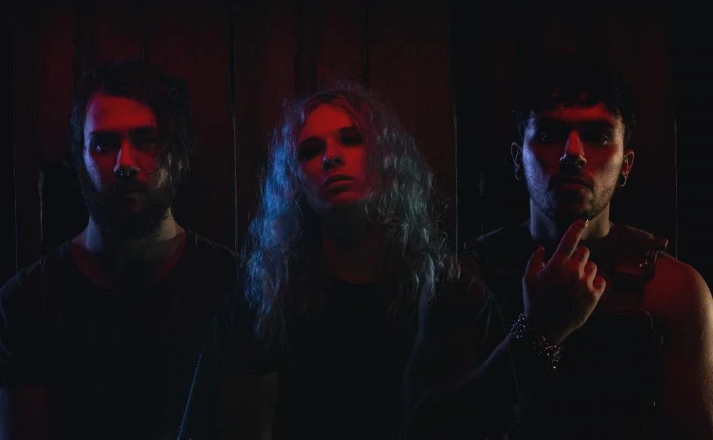 Australian metalcore band Traces take down narcissists with new single "Crown of Thorns"