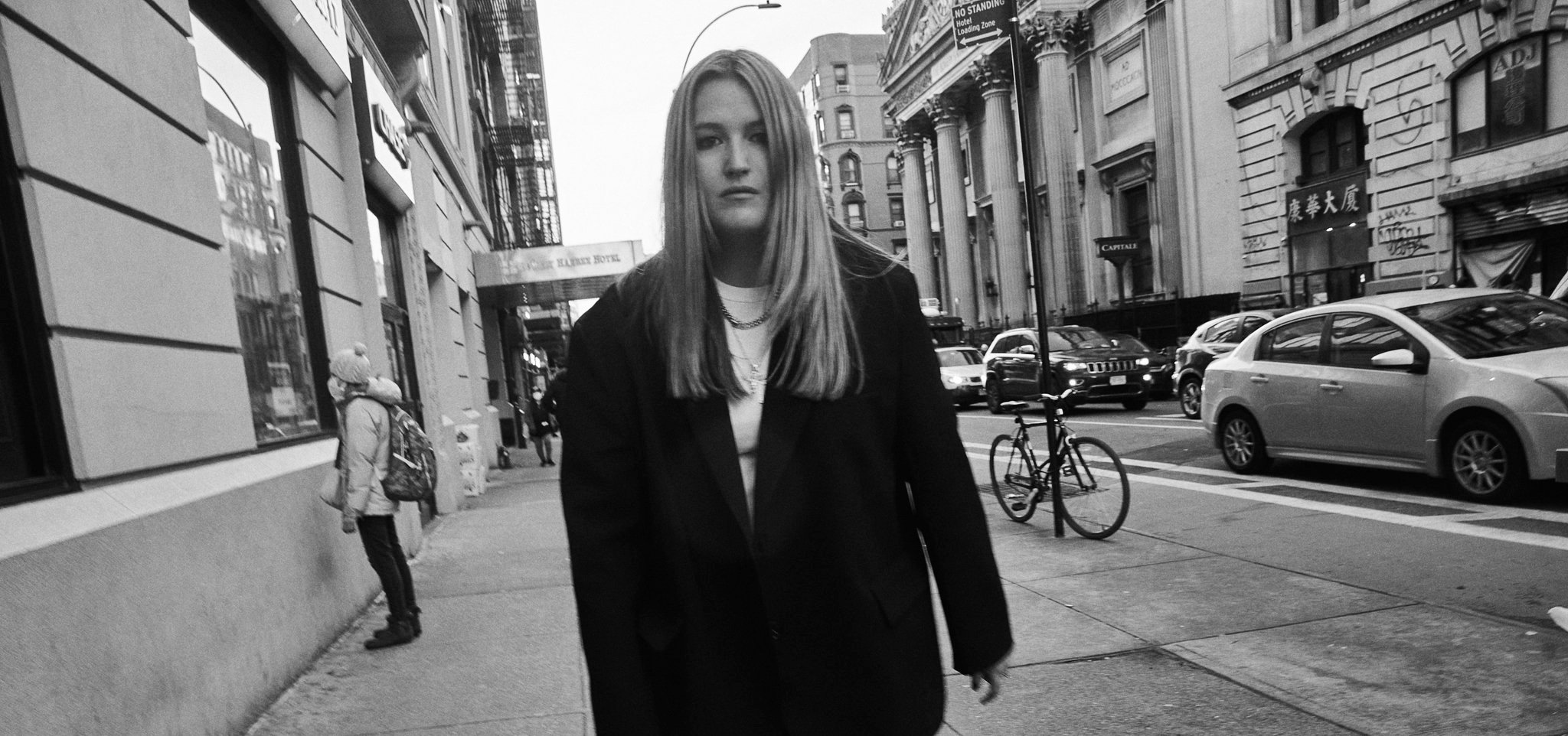 Chelsea Cutler releases new single “the lifeboat’s empty!”
