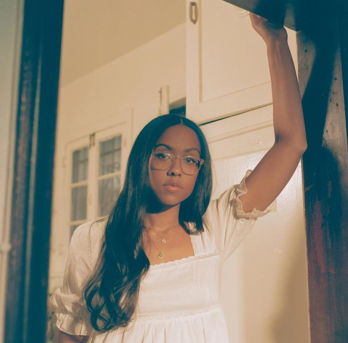 Jensen McRae announces debut album 'Are You Happy Now?,' releases new single "Happy Girl"