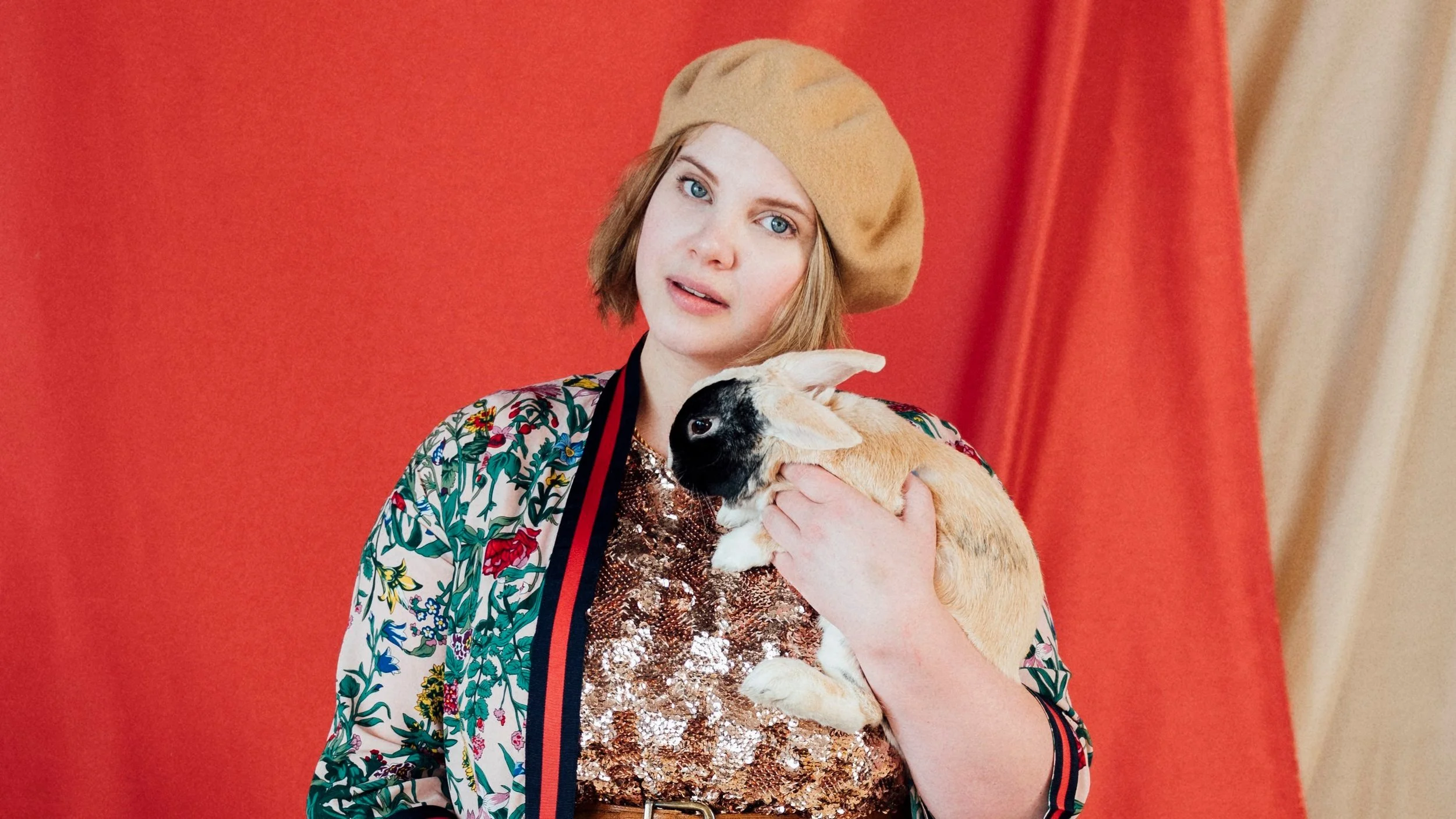 Samantha Savage Smith releases new single "Fake Nice"