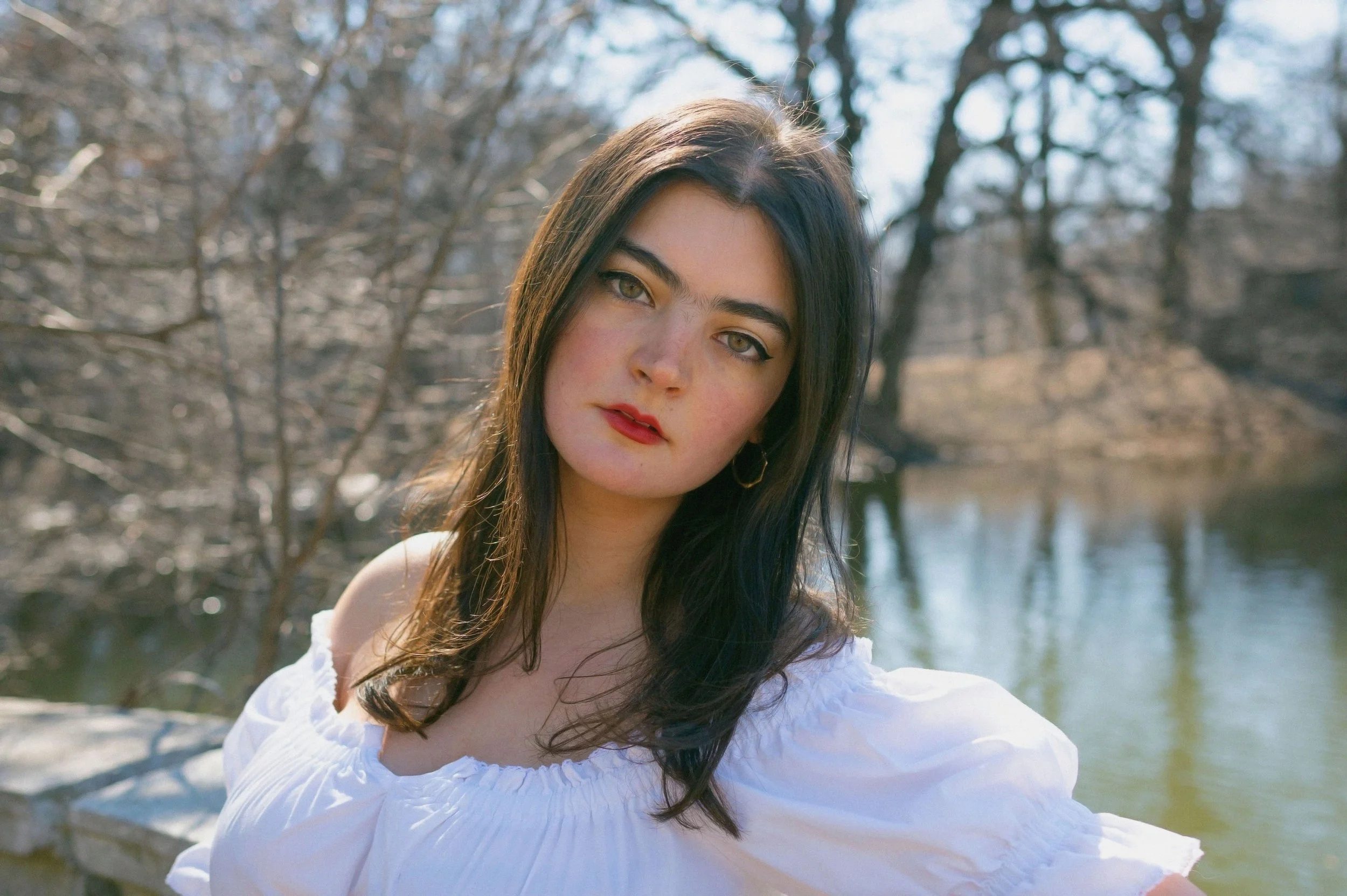 NYC singer-songwriter Rainlights releases new single “When My Phone Dies"