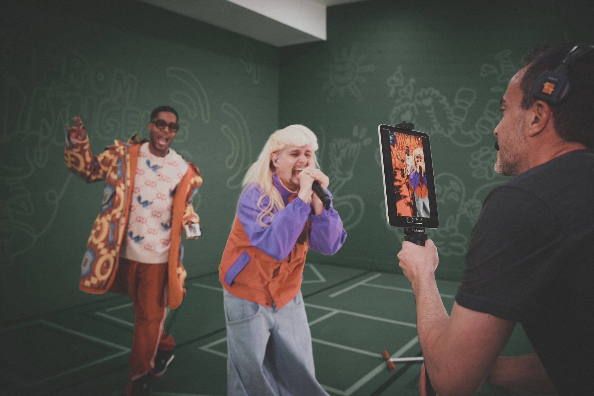WATCH: Oliver Tree joined by Kid Cudi during Encore performance