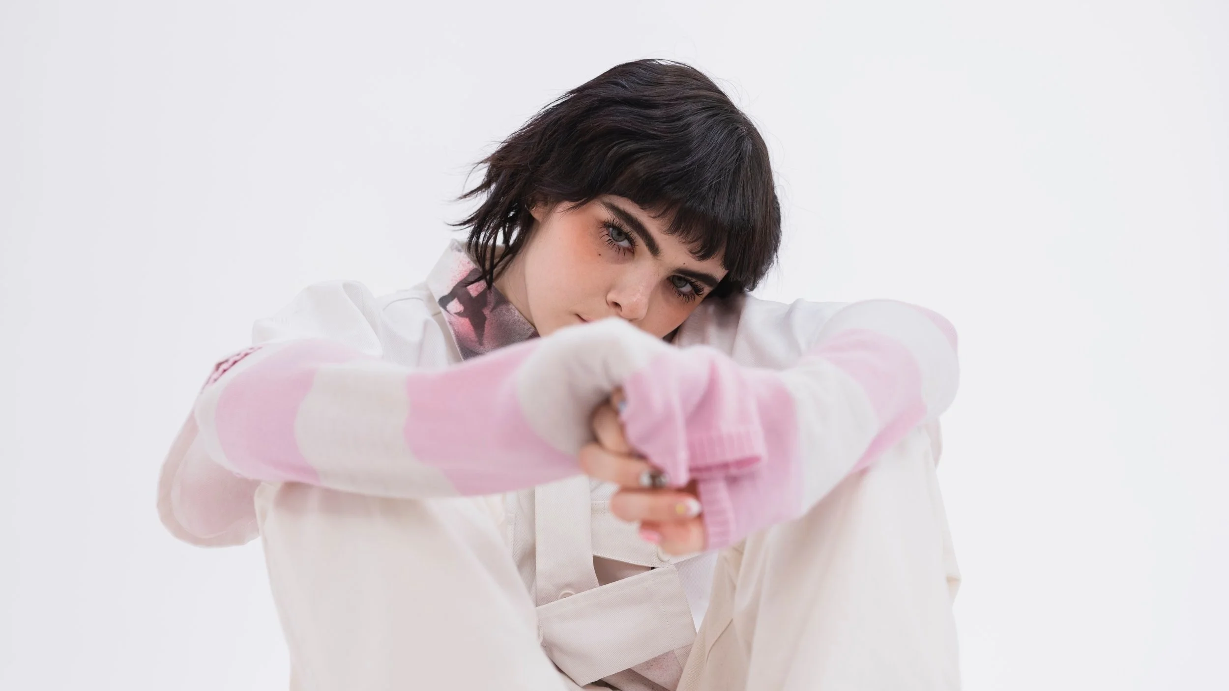 New Zealand indie-pop artist Benee announces fall 2022 North American tour