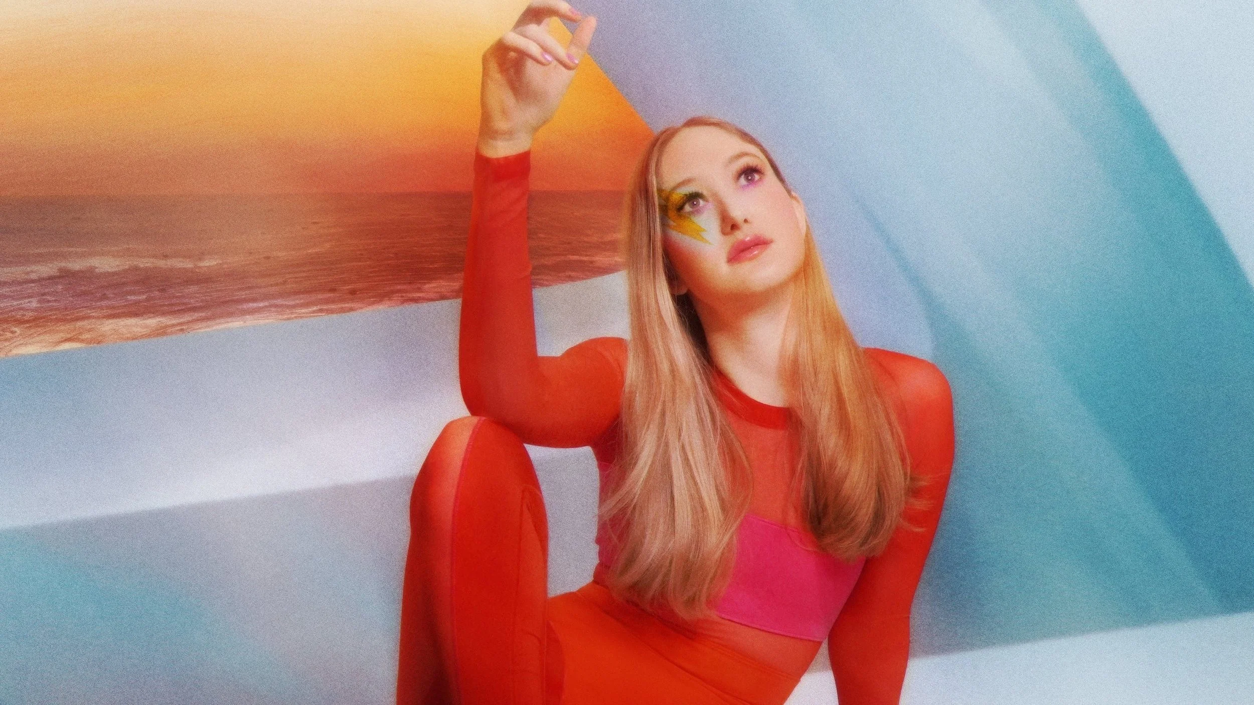 Canadian singer-songwriter Annabel Gutherz releases cover of David Bowie's "Life on Mars"