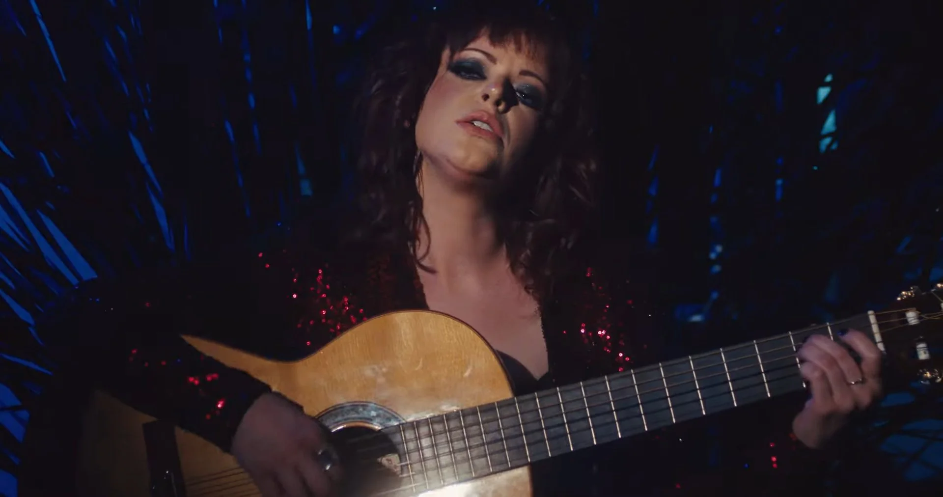  Los Angeles indie rock artist Stephanie Hatzinikolis releases new single “Savor Me”